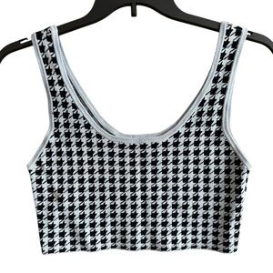 Garage Black & Light Blue Houndstooth Knit Cropped Tank Top Size Medium